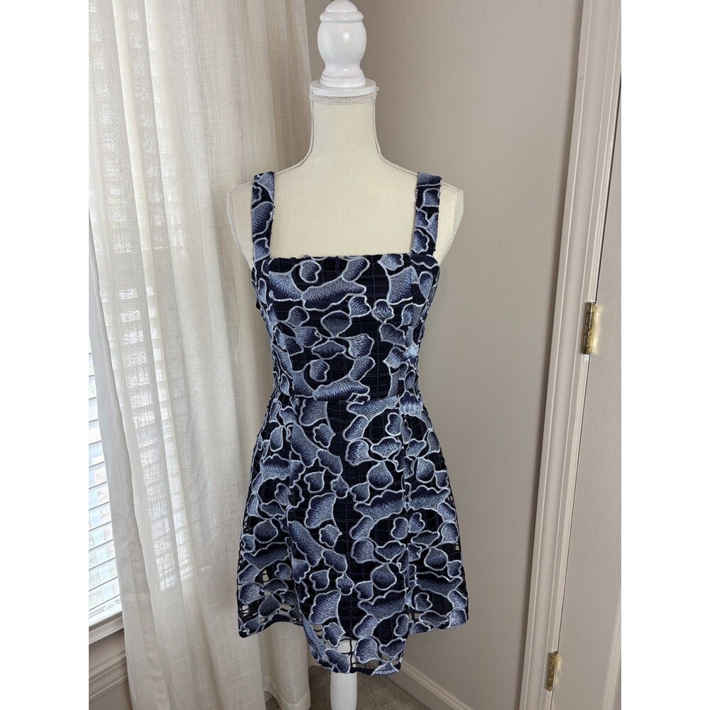 NWT Elliatt Navy Blue Floral Embroidered Lace Mila Party Dress Navy